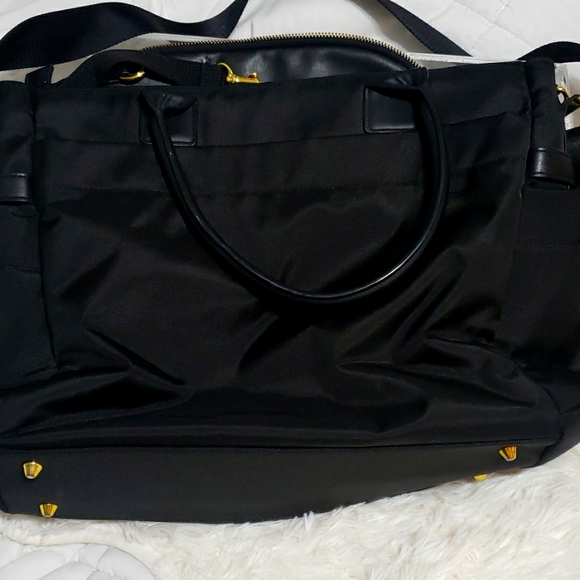 Skip Hop Chelsea Downtown Chic Diaper Satchel - Picture 11 of 12